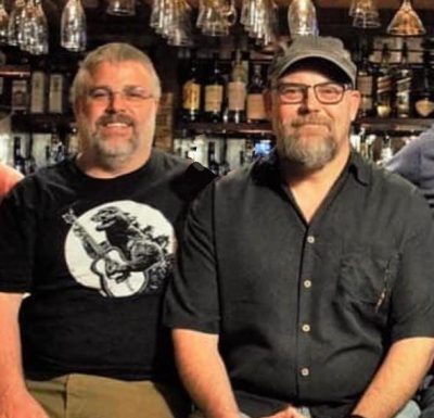 Hovering Breadcat Duo clip2